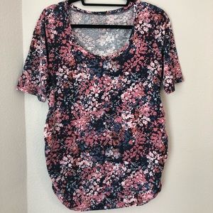 Motherhood maternity tee